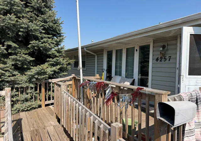 1st image of 4257 Southwest Hwy, Hometown, IL 60456 | MLS# 12627945