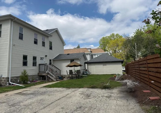 22nd image of 1236 S Washington St, Lockport, IL 60441 | MLS# 12628059