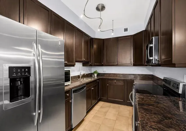 4th image of 130 N Garland Ct #1206, Chicago, IL 60603 | MLS# 12628151