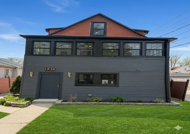 1st image of 1836 Hartrey Ave, Evanston, IL 60201 | MLS# 12628254