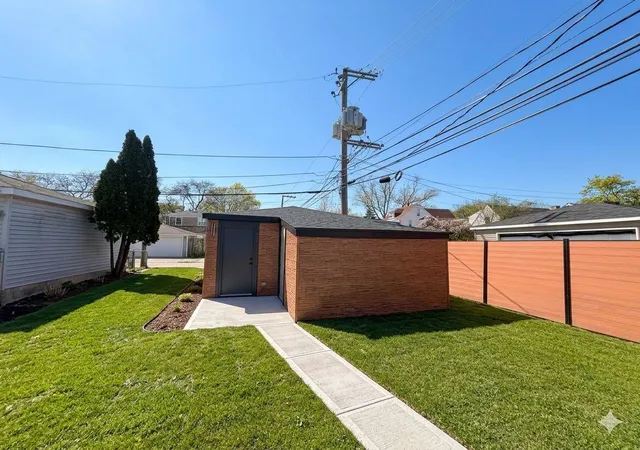 2nd image of 1836 Hartrey Ave, Evanston, IL 60201 | MLS# 12628254