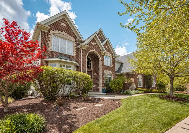 Homes for sale in Geneva, IL | 0s140 N Mathewson Ln, Geneva, IL 60134 | MLS# 12628460
