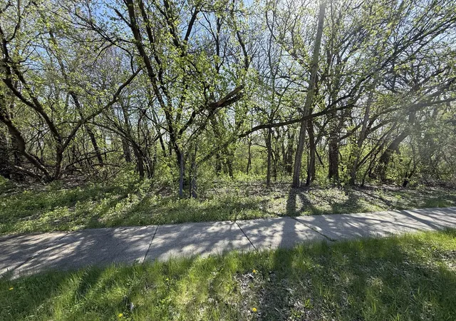 15th image of 1716 1728 1740 Oak Dr, Mc Henry, IL 60050 | MLS# 12628642