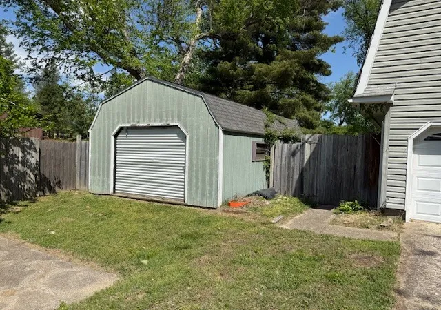 Homes for sale in Carbondale, IL | 2900 W Kent Dr, Carbondale, IL 62901 | MLS# 12628668