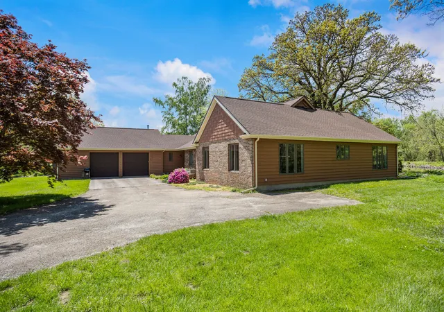 4th image of 3262 Greenwood Dr, Dewey, IL 61840 | MLS# 12628918