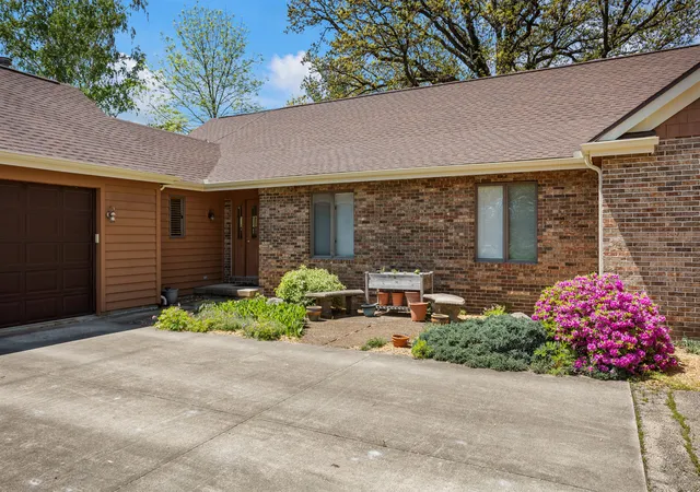 5th image of 3262 Greenwood Dr, Dewey, IL 61840 | MLS# 12628918