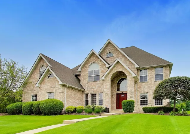 2nd image of 630 Gibbons Dr, New Lenox, IL 60451 | MLS# 12628973