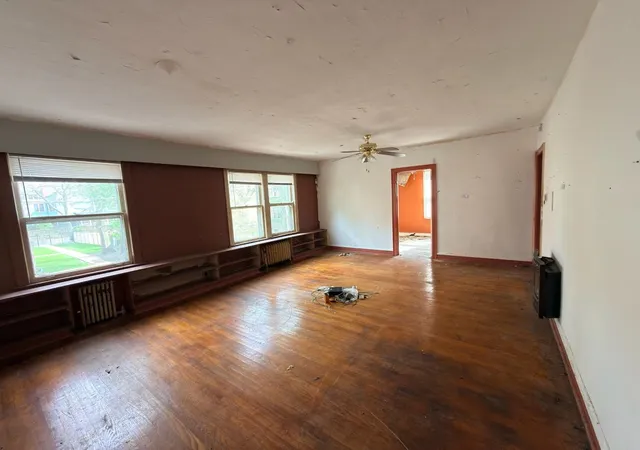 Photo 3 of Single family home for sale at 1145 E 50th Street, Chicago, IL 60615 | MLS# 12629042 | Listing updated on 2026-05-03