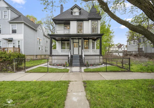 Homes for sale in Chicago, IL | 7226 S Yale Ave, Chicago, IL 60621 | MLS# 12629058