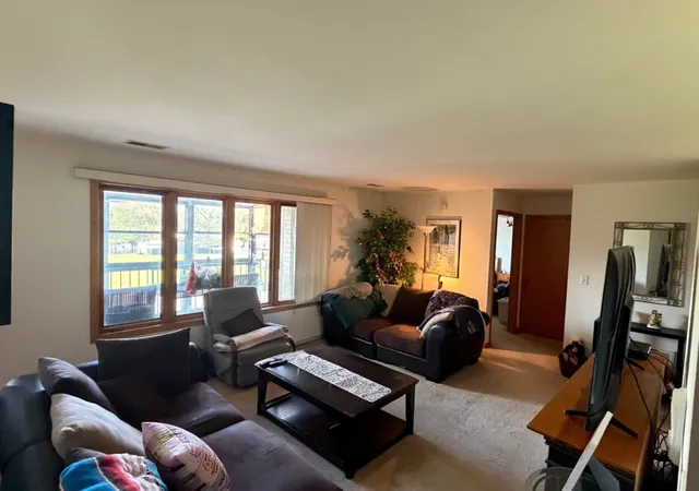 2nd image of 5025 139th Pl #512, Crestwood, IL 60418 | MLS# 12629190