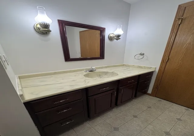 Photo 3 of Single family home for sale at 1380 N 1789th Road, Streator, IL 61364 | MLS# 12629272 | Listing updated on 2026-08-16