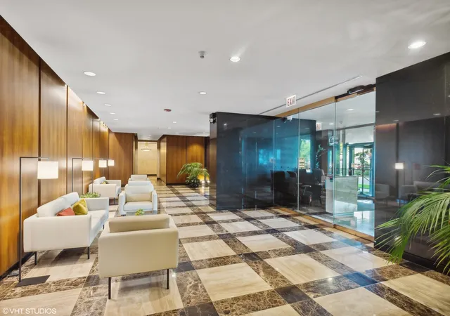 3rd image of 1212 N Lake Shore Dr, Chicago, IL 60610