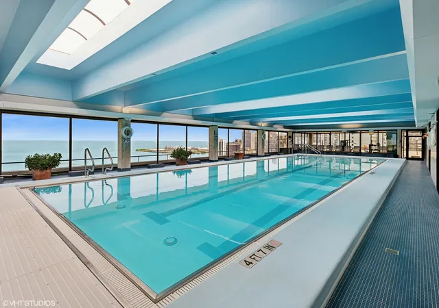 4th image of 1212 N Lake Shore Dr, Chicago, IL 60610