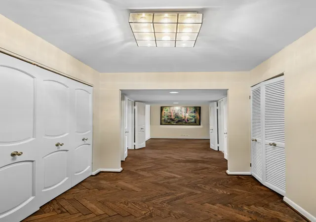 5th image of 1212 N Lake Shore Dr, Chicago, IL 60610