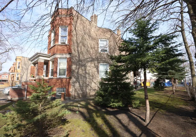 5th image of 1418 E 69Th Pl, Chicago, IL 60637 | MLS# 12629472