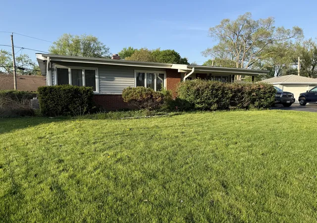 Photo 1 of Single family home for sale at 3920 Wren Ct, Rolling Meadows, IL 60008 | MLS# 12629610 | Listing updated on 2026-09-01