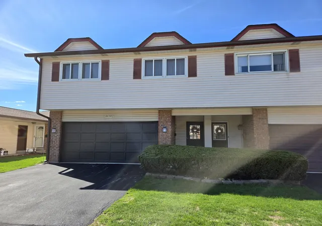 1st image of 6839 Kingston Rd, Tinley Park, IL 60477 | MLS# 12629639