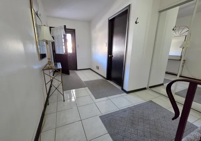 2nd image of 6839 Kingston Rd, Tinley Park, IL 60477 | MLS# 12629639