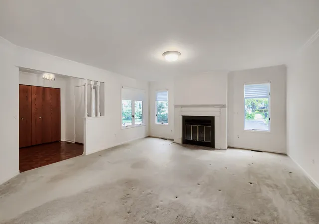5th image of 202 Stone Manor Cir, Batavia, IL 60510 | MLS# 12629647