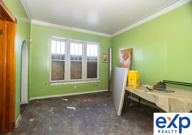 Homes for sale in Chicago, IL | 1541 W Marquette Rd, Chicago, IL 60636 | MLS# 12629701