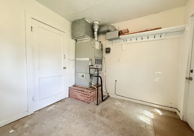 Photo 21 of Single family home for sale at 345 E Fords Fry Rd, Cave In Rock, IL 62919 | MLS# 12629866 | Listing updated on 2026-09-06
