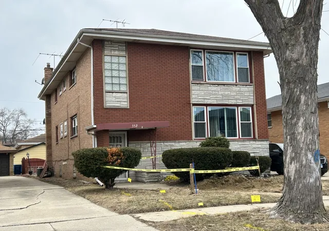 Listing Photo 1 - Condo for sale in building located at 352 Crandon Ave, Calumet City, IL 60409