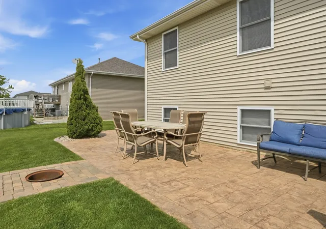 Photo 3 of Single family home for sale at 14720 Euclid St, Cedar Lake, IN 46303 | MLS# 12629938 | Listing updated on 2026-10-01