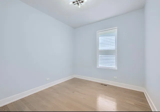 4th image of 5234 S Carpenter St, Chicago, IL 60609 | MLS# 12630094
