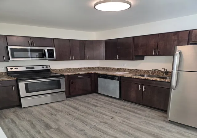 5th image of 161 W Elk Trl #162, Carol Stream, IL 60188 | MLS# 12630142