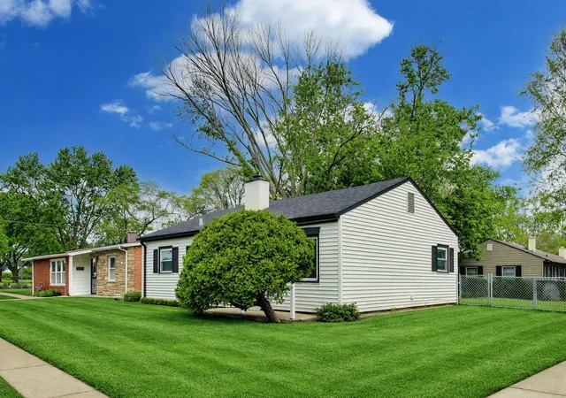 19th image of 2414 Circle Dr, Hazel Crest, IL 60429 | MLS# 12630215