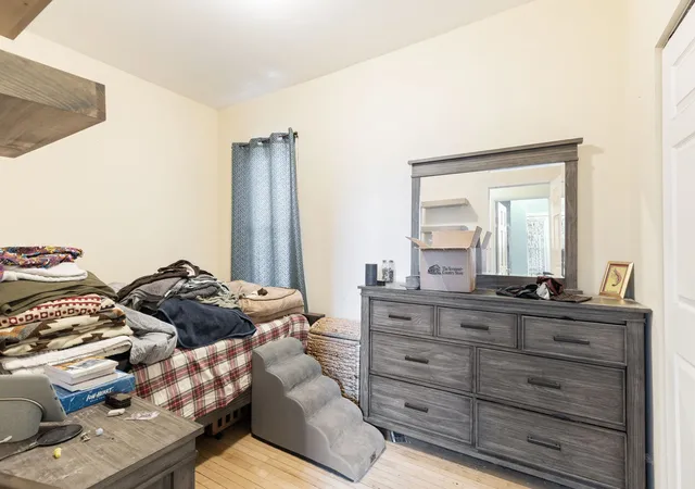 Photo 4 of Sale Pending at 2419 W Augusta Blvd, Chicago, IL 60622 | MLS# 12630433 | Listing updated on 2026-09-01