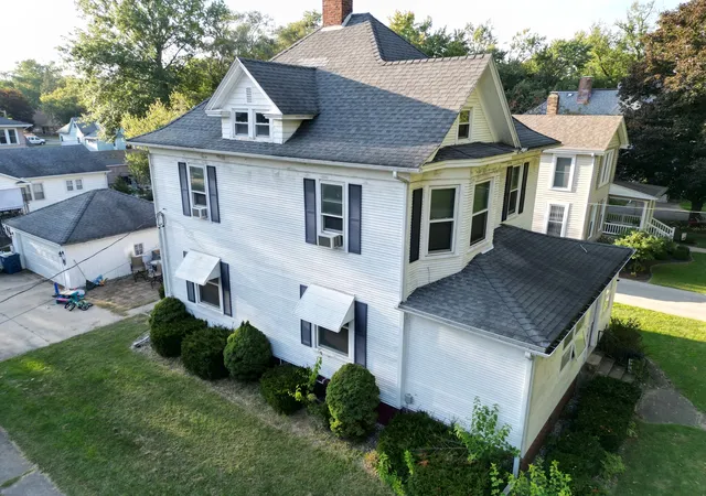 5th image of 533 S 4Th St, Watseka, IL 60970 | MLS# 12630444