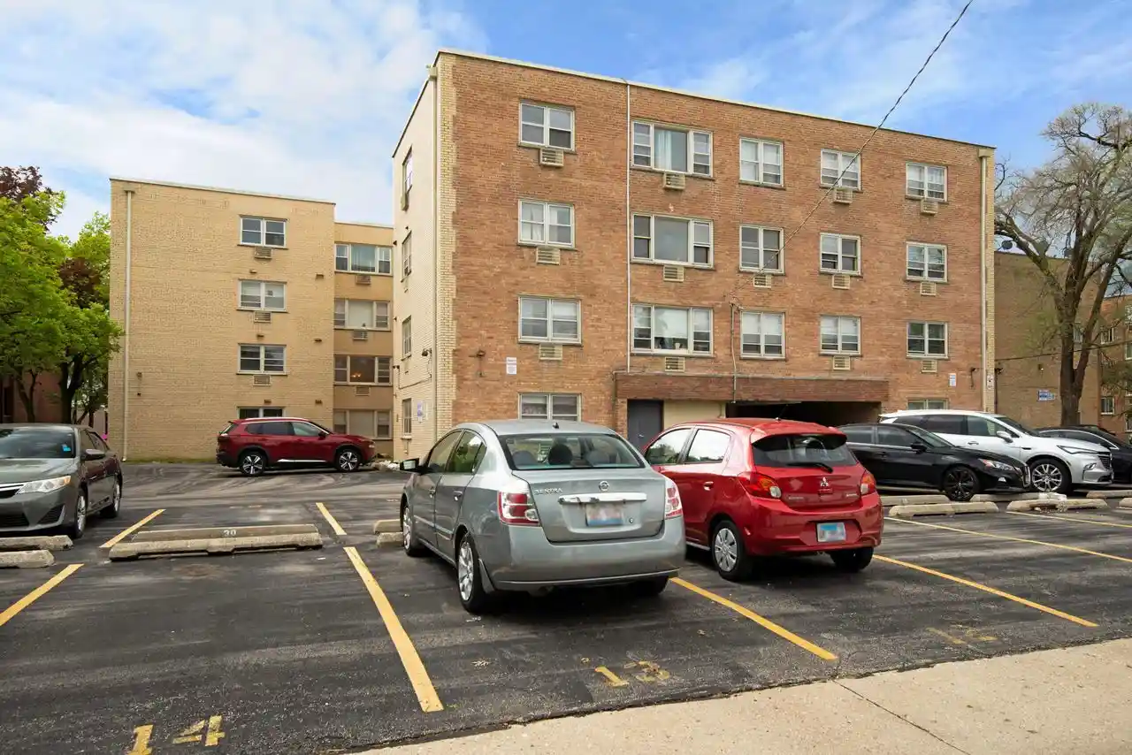 Listing Photo 17 - Condo for sale in 5220 Oakton St located at 5220 Oakton St, Skokie, IL 60077 - Unit #103