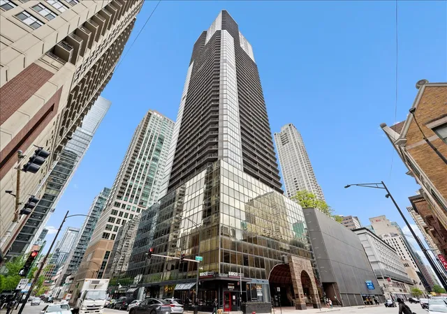 1st image of 10 E Ontario St #4602, Chicago, IL 60611 | MLS# 12630667