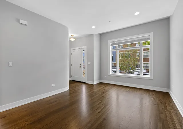 5th image of 3231 S Shields Ave, Chicago, IL 60616 | MLS# 12630700