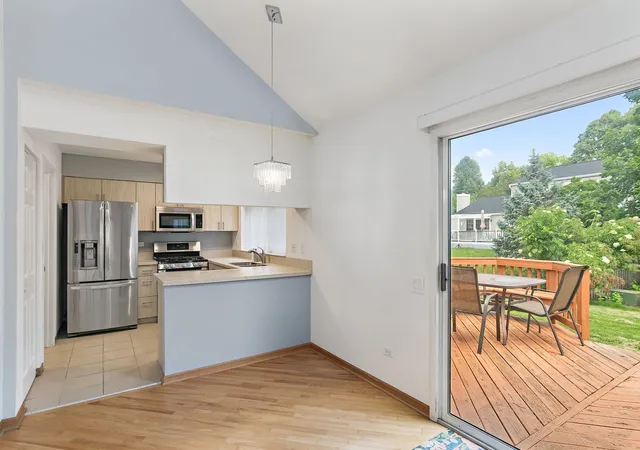 Homes for sale in Algonquin, IL | 2032 Teton Pkwy #2032, Algonquin, IL 60102 | MLS# 12630817