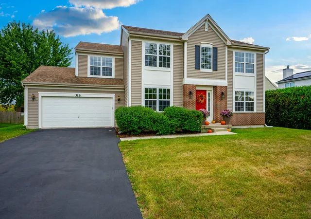 Photo 1 of Single family home for sale at 318 Chautauqua Ln, Sycamore, IL 60178 | MLS# 12630827 | Listing updated on 2026-10-02