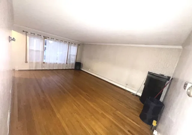 Photo 4 of Single family home for sale at 8737 S Richmond Ave, Evergreen Park, IL 60805 | MLS# 12631007 | Listing updated on 2026-08-21
