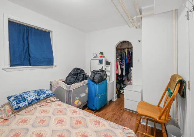 Listing Photo 5 - Condo for sale in building located at 2250 S Sacramento Ave, Chicago, IL 60623