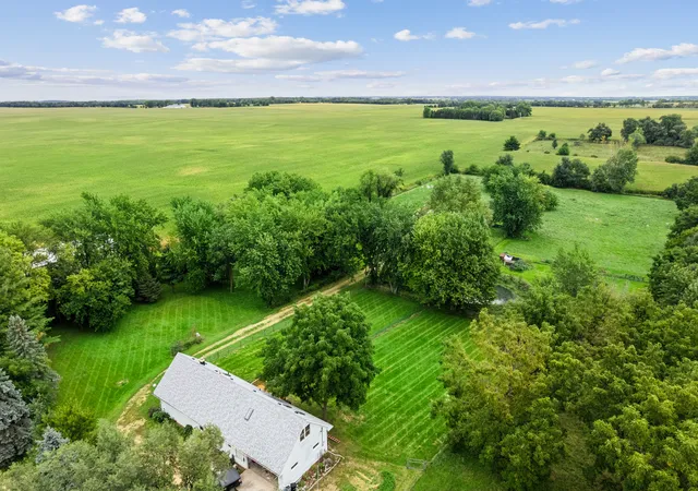 Photo 2 of Single family home for sale at 15036 Durkee Rd, Harvard, IL 60033 | MLS# 12631261 | Listing updated on 2026-10-07