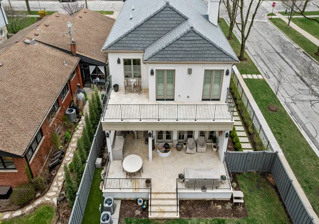 3rd image of 1500 William St, River Forest, IL 60305 | MLS# 12631338