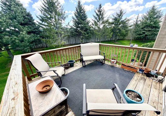 Listing Photo 5 - Condo for sale in building located at 1848 Kerrybrook Ct, Sycamore, IL 60178 - Unit #1848