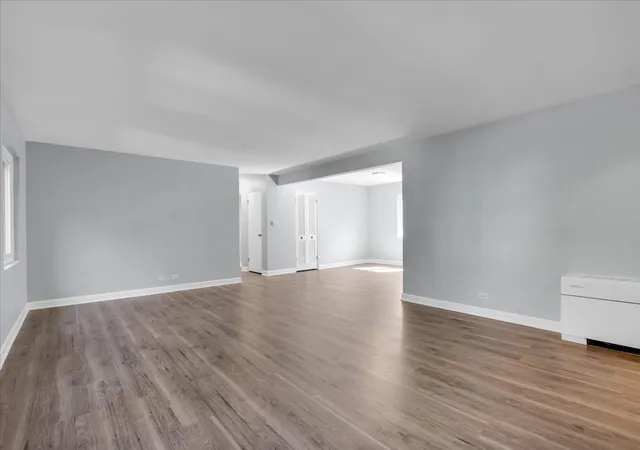 Photo 3 of Sale Pending at 7351 N Ridge Blvd #1A, Chicago, IL 60645 | MLS# 12631662 | Listing updated on 2026-09-04