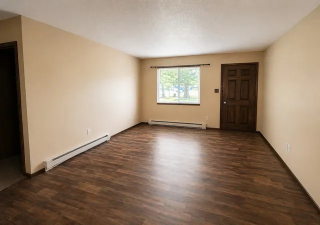 3rd image of 404 E Main St, De Soto, IL 62924 | MLS# 12631799