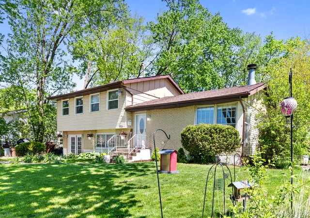 3rd image of 17311 Central Park Ave, Hazel Crest, IL 60429 | MLS# 12631846