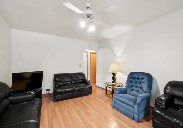 4th image of 1418 N Waller Ave N, Chicago, IL 60651 | MLS# 12631899