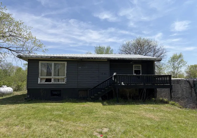 1st image of 3243 S 13700e Rd, Pembroke Twp, IL 60958 | MLS# 12632032
