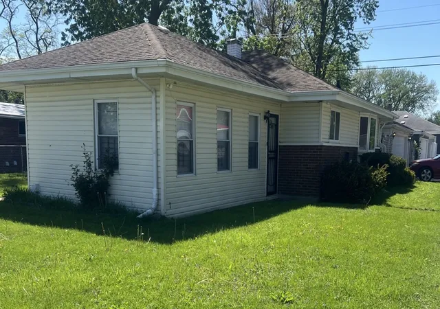 3rd image of 15202 Meadow Ln, Dolton, IL 60419 | MLS# 12632718