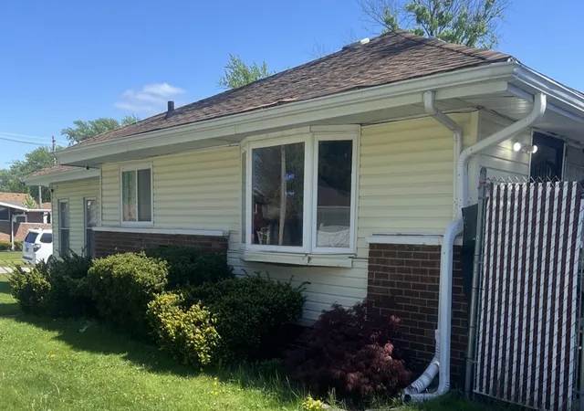 5th image of 15202 Meadow Ln, Dolton, IL 60419 | MLS# 12632718
