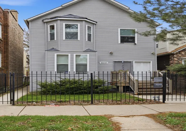 1st image of 6418 S Rhodes Ave, Chicago, IL 60637 | MLS# 12632825